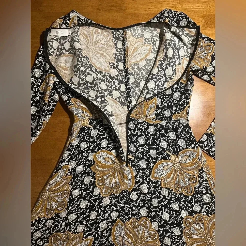 A.L.C. Silk Print Trixie Bell Sleeve Dress. Size 6 - Picture 9 of 10